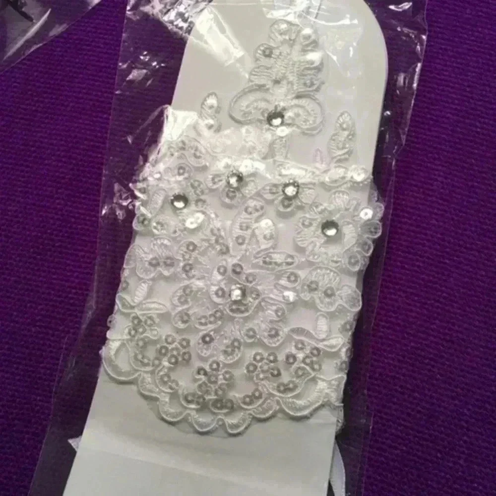 bridal gloves one size